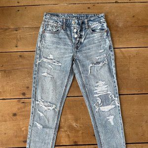 american eagle ripped straight leg jeans